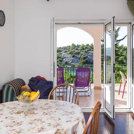 Apartment Neda Grebaštica