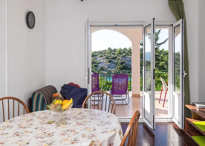 Apartment Neda Grebastica